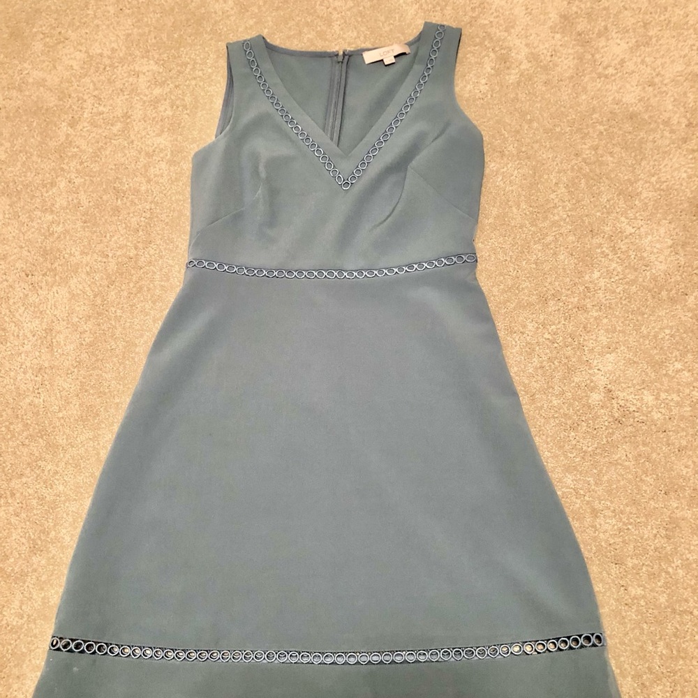 Loft blue v neck dress - Picture 7 of 16